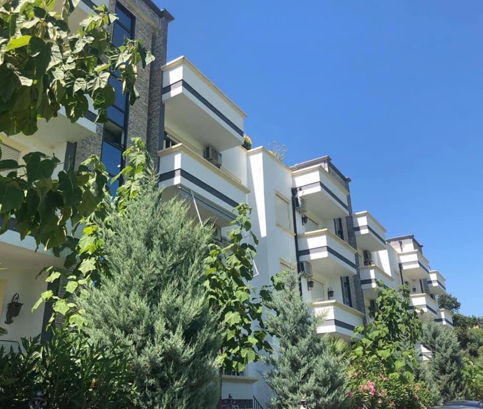 Migi Residence Дуррес Экстерьер фото