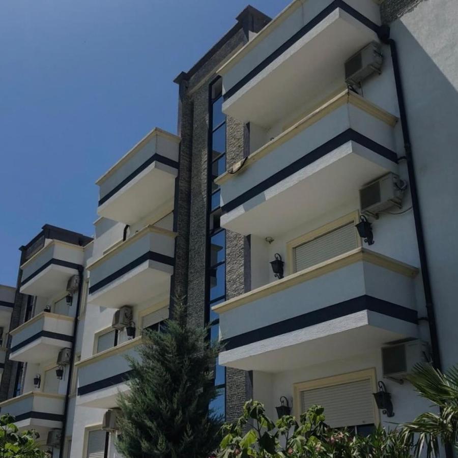 Migi Residence Дуррес Экстерьер фото