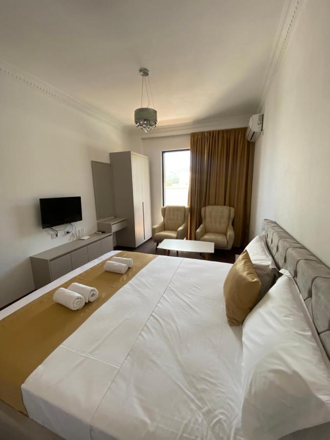 Migi Residence Дуррес Экстерьер фото